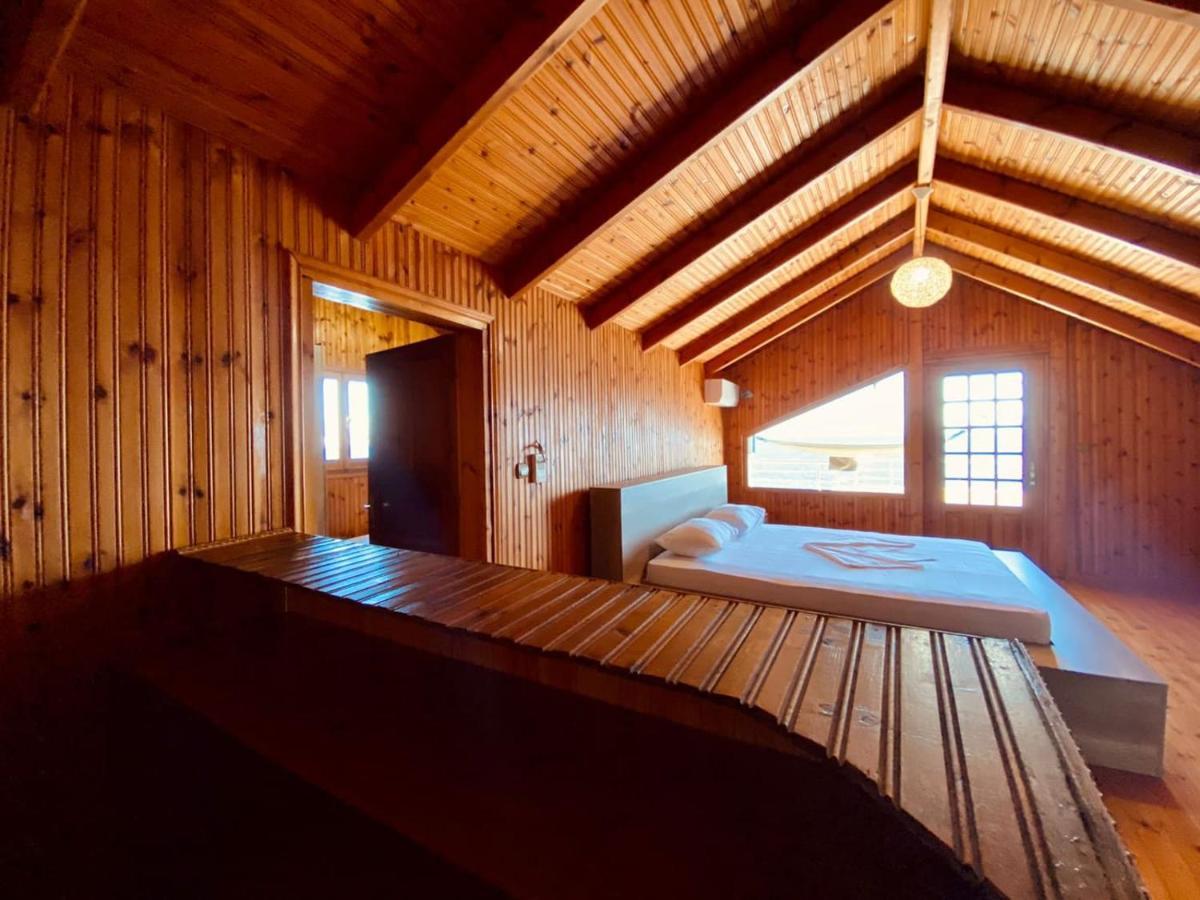 Wild Villa Apartments Sarandë Dış mekan fotoğraf