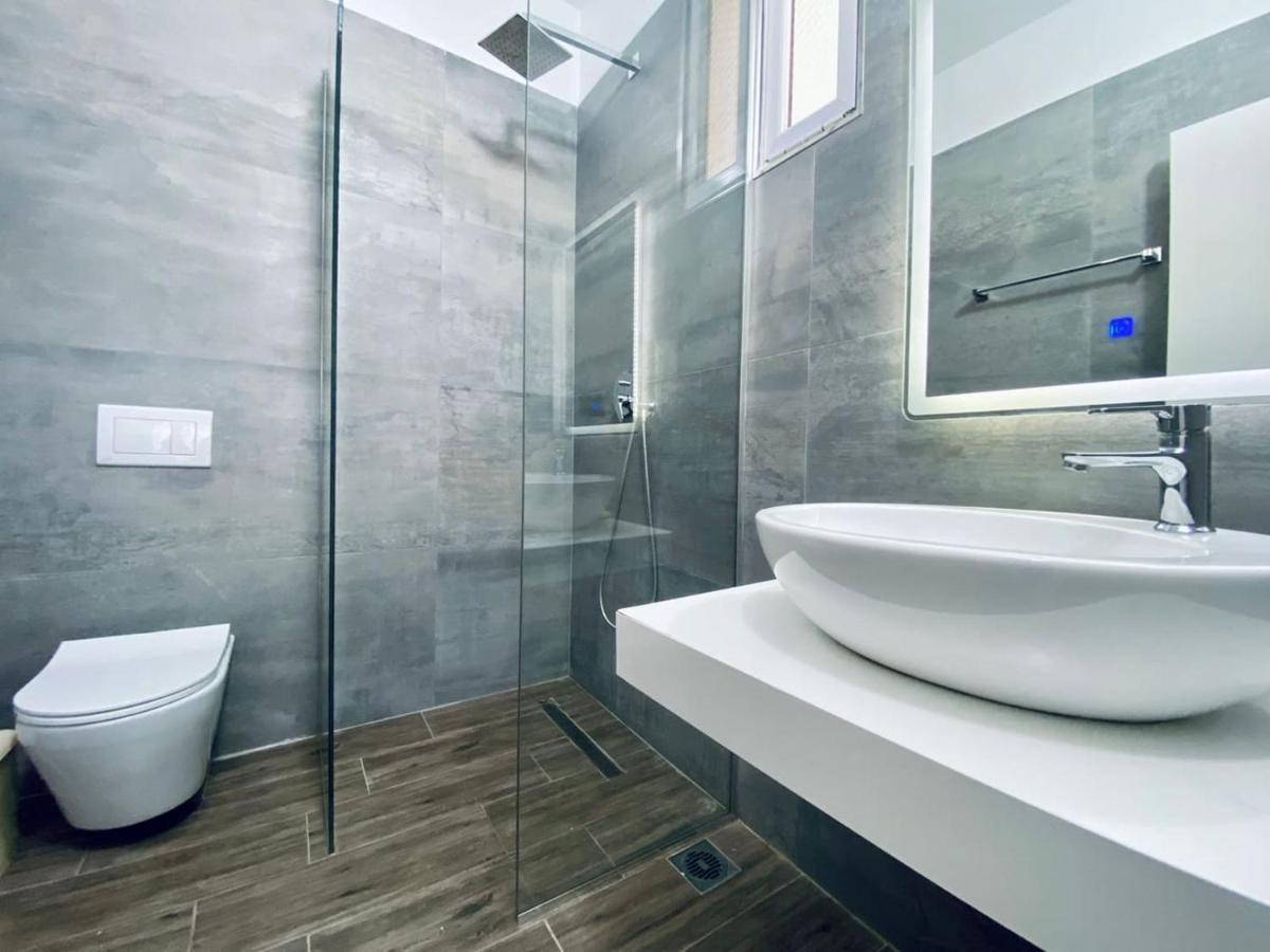 Wild Villa Apartments Sarandë Dış mekan fotoğraf